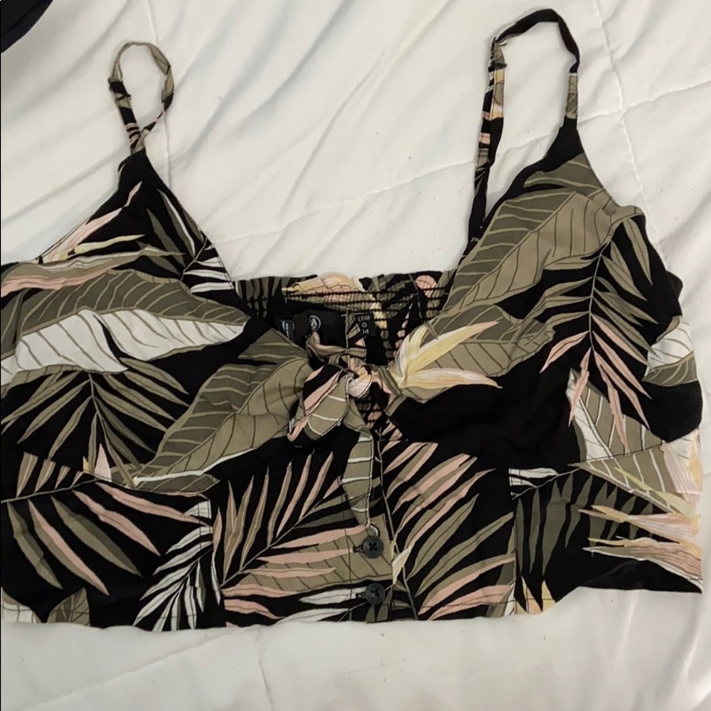 Volcom crop top